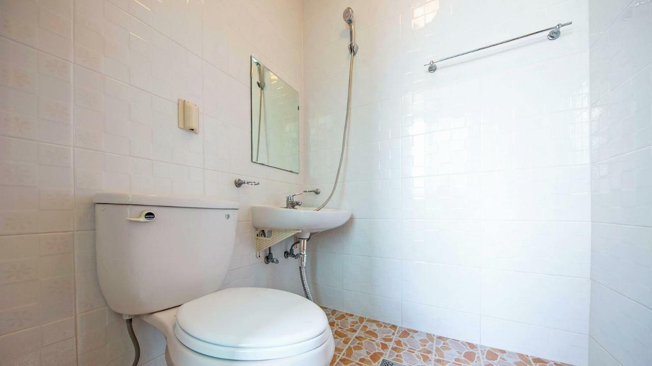 Samcheok Sol Beach Pension Екстер'єр фото